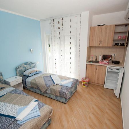 Studio Apartments Tea Sutomore Exterior photo